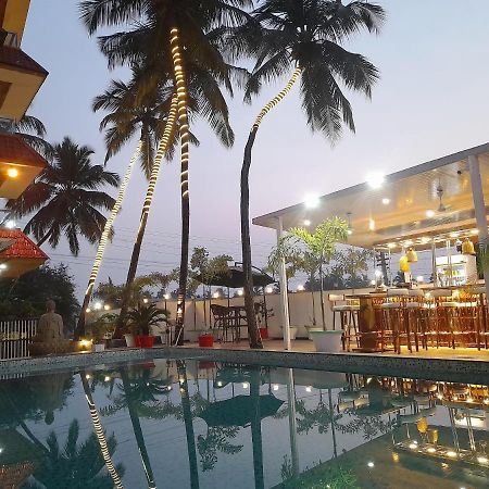 Hotel Goa Continental Arpora Exterior photo