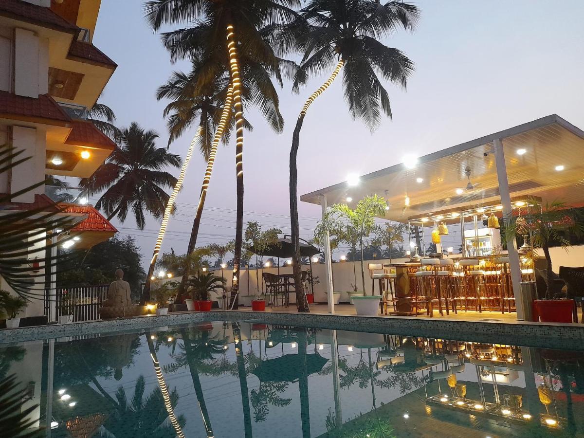 Hotel Goa Continental Arpora Exterior photo