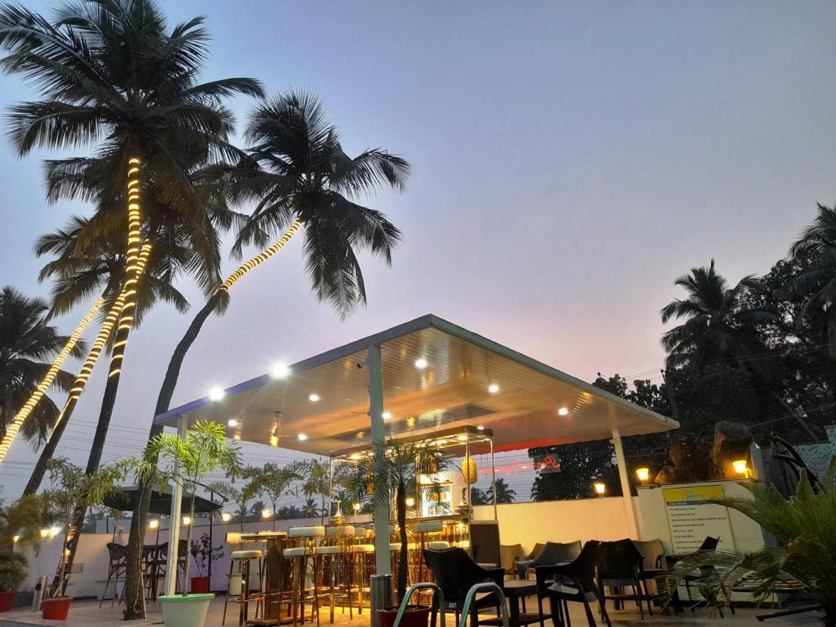 Hotel Goa Continental Arpora Exterior photo